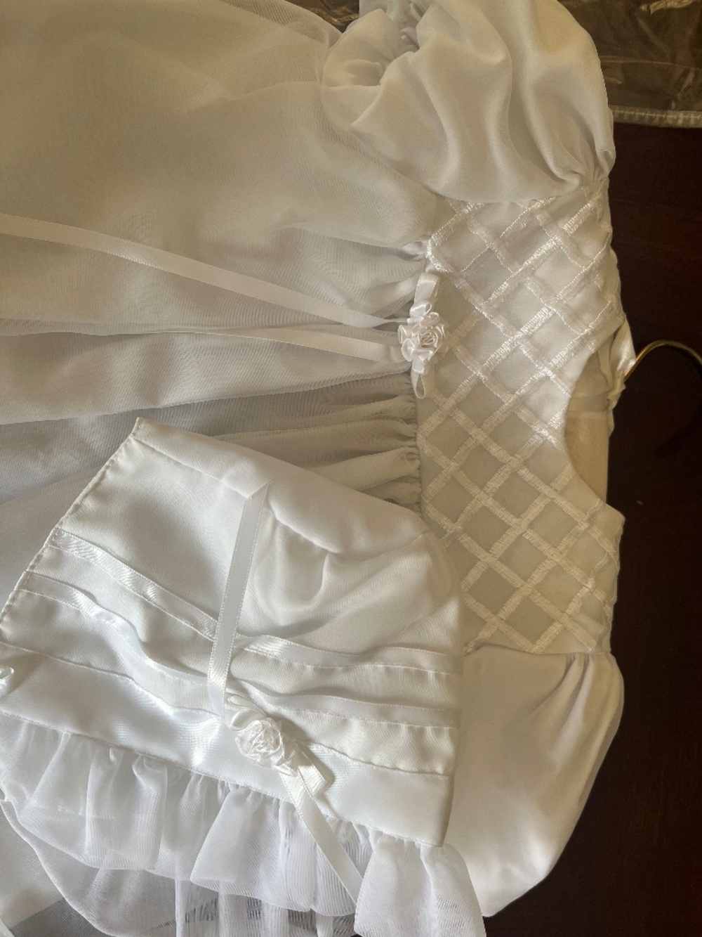 Beautiful classic christening gown 12m